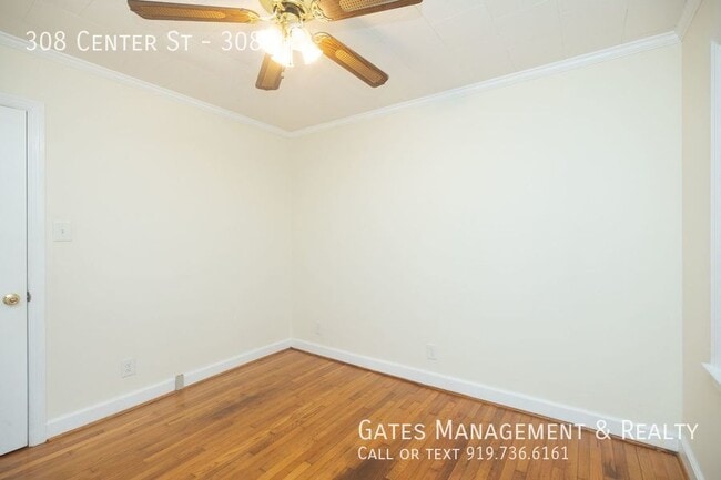 Building Photo - 308 Center St