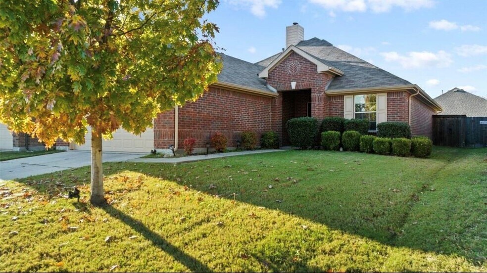 Primary Photo - 2109 Castle Creek Dr