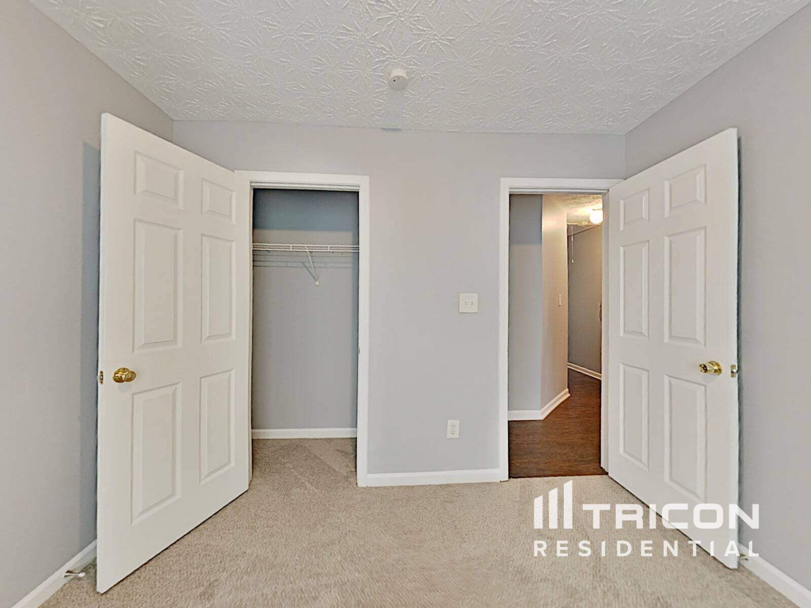 Building Photo - 3703 Harvest Dr