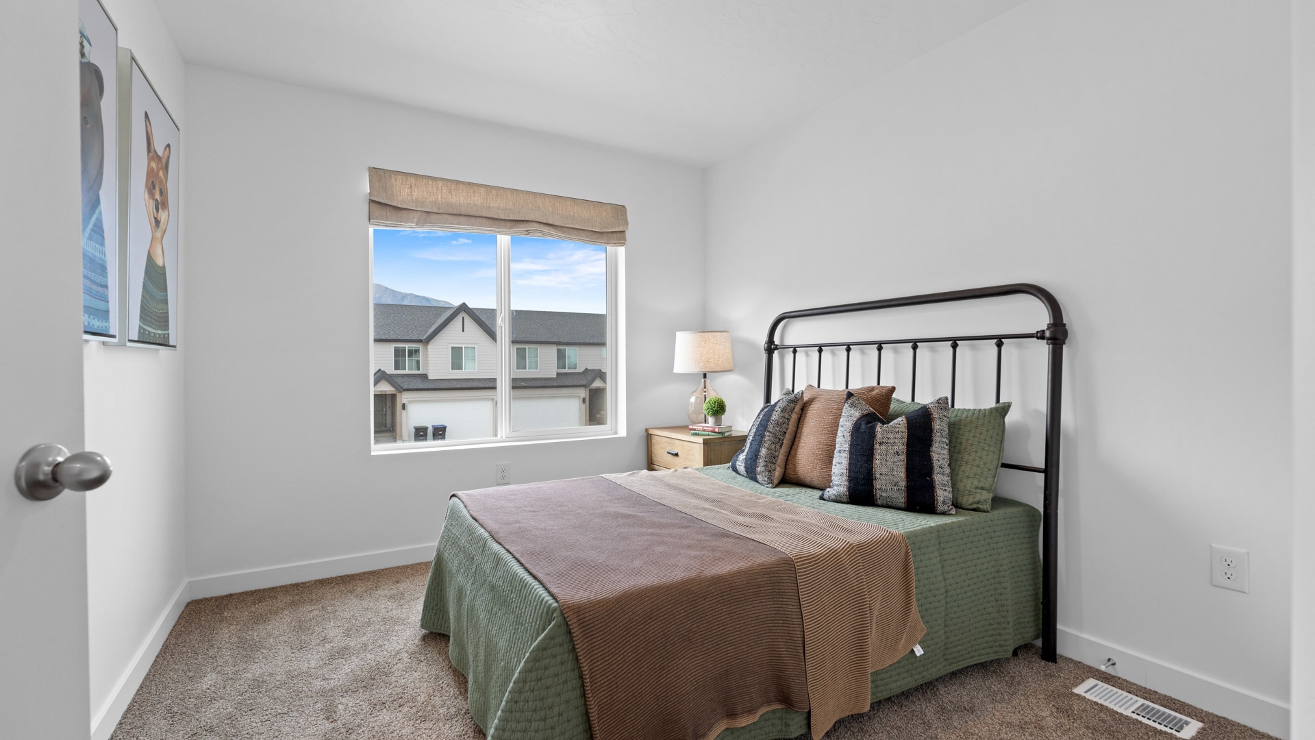 Building Photo - 1505 E 720 N