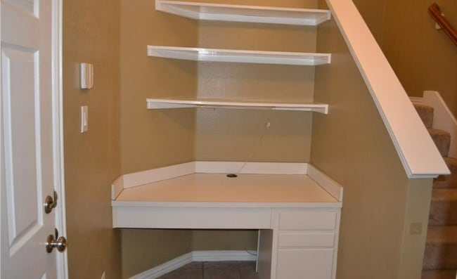 Office Nook - 18240 Midway Rd