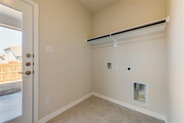 Building Photo - 102 Monarch Wy