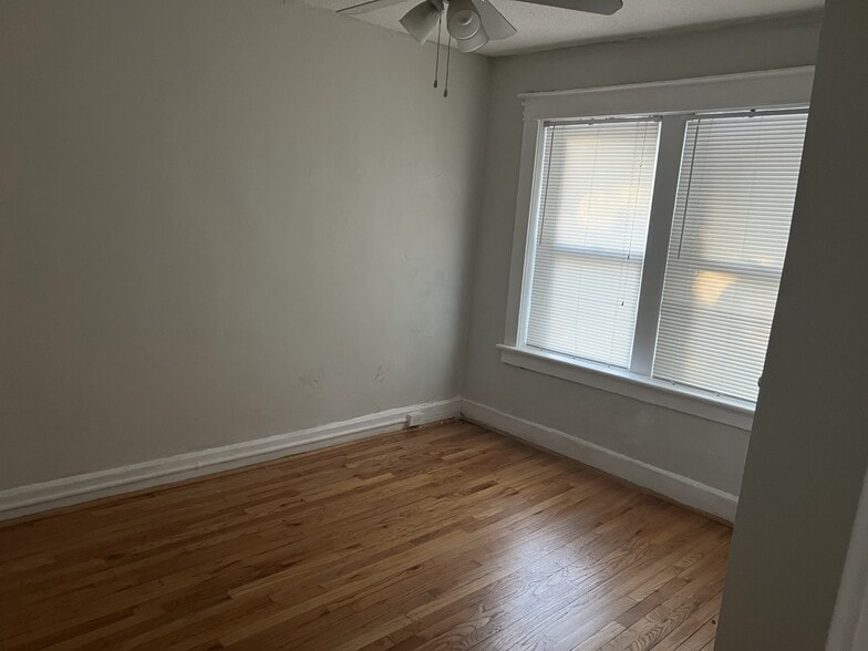 Building Photo - 1229 Claytonia Ter