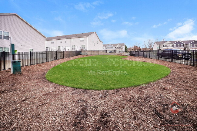 Building Photo - 4110 Steel Wy