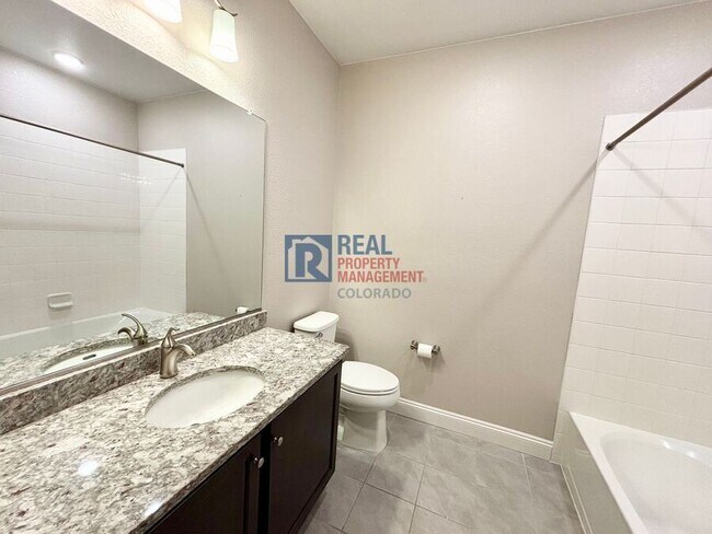 Building Photo - 16860 Askins Lp