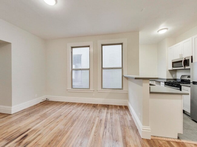 Building Photo - 1115 Polk St