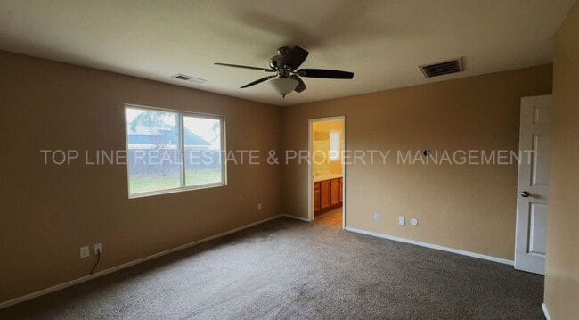 Building Photo - Beautiful home for rent in NW Visalia