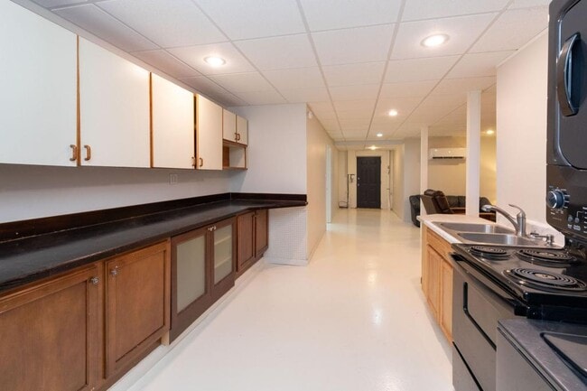 Building Photo - 43 Kennedy Rd