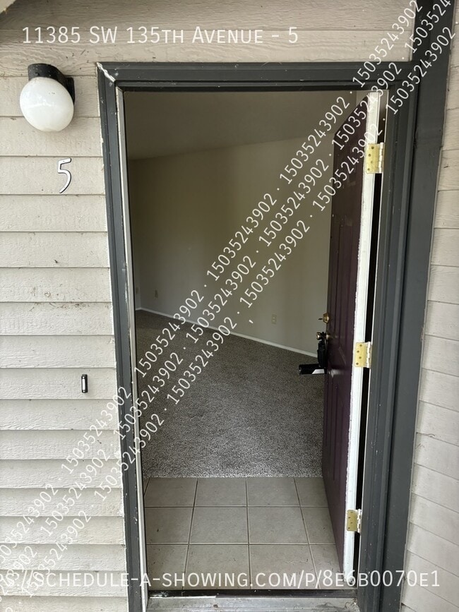 Building Photo - 11385 SW 135th Ave