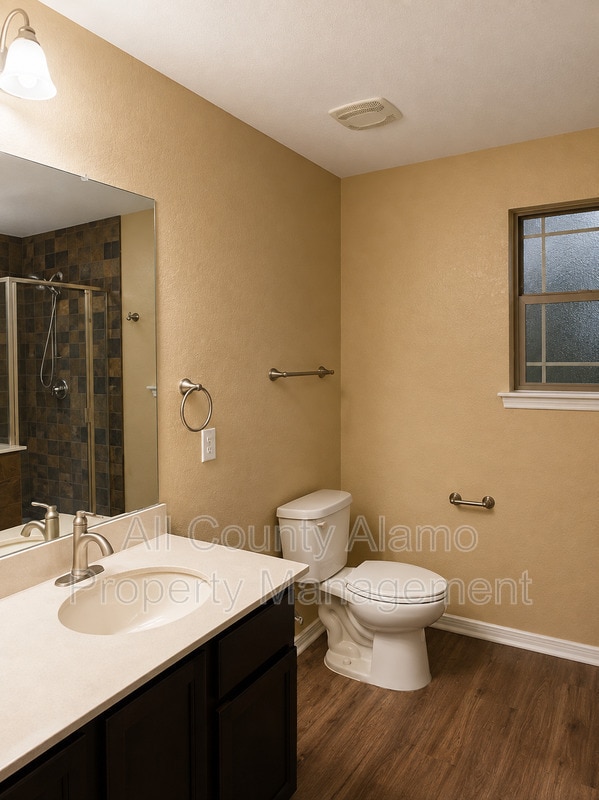 Building Photo - 5071 Mustang View