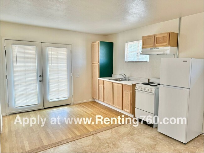 Building Photo - 57212 Chipmunk Trail