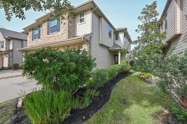 Building Photo - 6431 Calgary Woods Ln