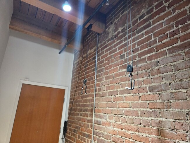 Building Photo - 2960 Inca St