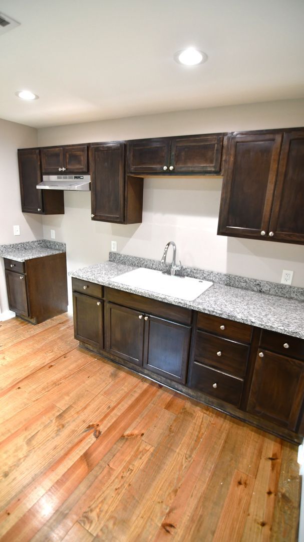 Building Photo - Charming Updated 2-Bedroom Home in Baton Rouge – Move-In Ready!