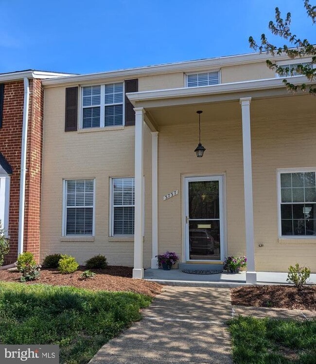 Building Photo - 3737 Ingalls Ave