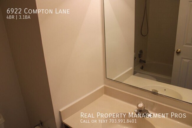 Building Photo - 6922 Compton Ln