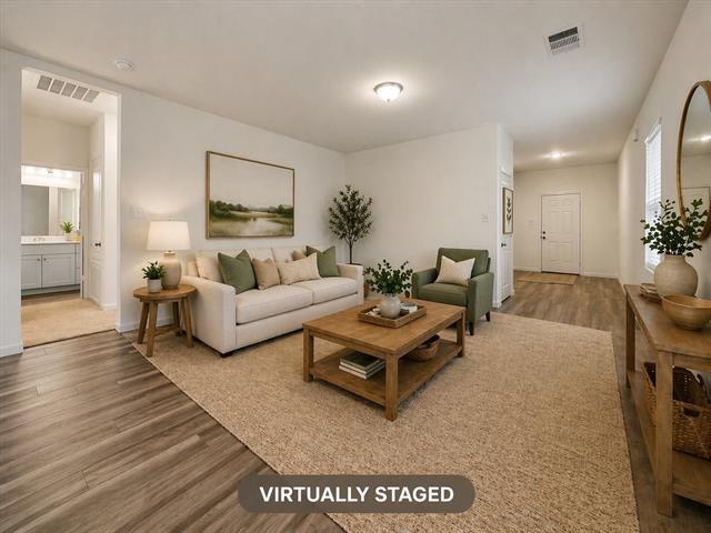 Building Photo - 617 Delaware Ave