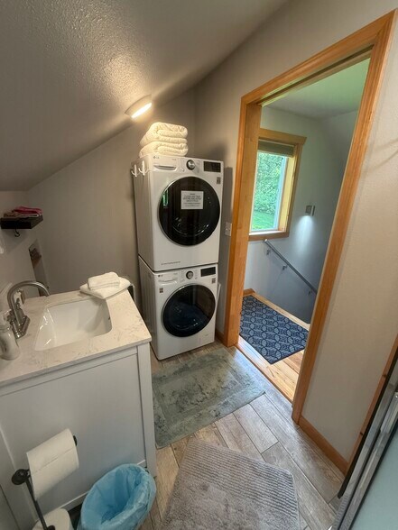 Building Photo - 19439 Timberline Dr