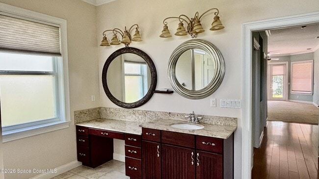 Building Photo - 1685 Charles Ln