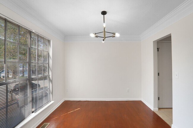 Building Photo - 5022 Windsor Downs Dr