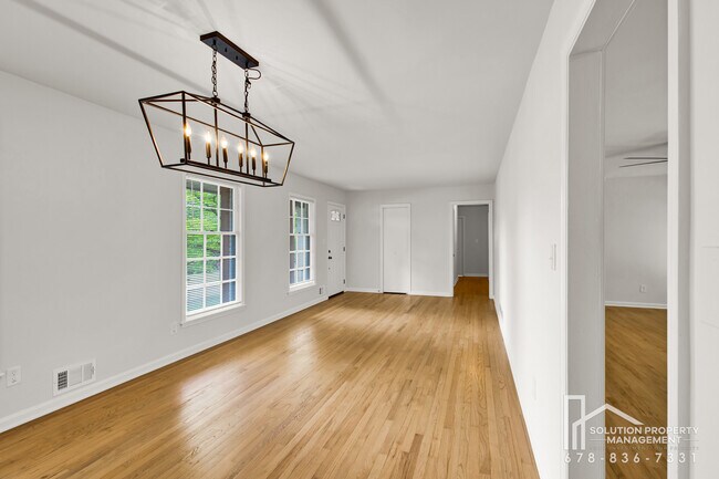 Building Photo - 1870 Gherry Dr