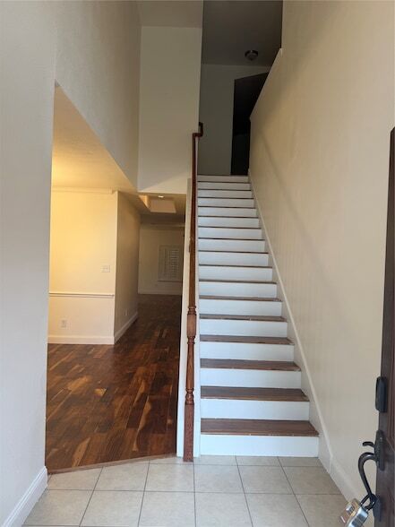 Building Photo - 12404 Coral Dr