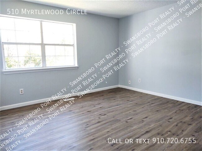 Building Photo - 510 Myrtlewood Cir