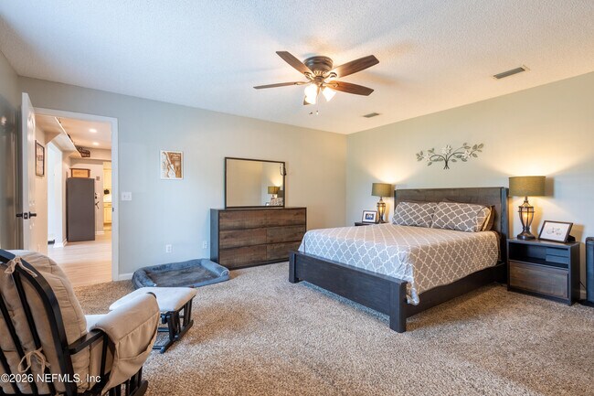 Building Photo - 4610 Saddlehorn Trail