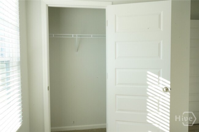 Building Photo - 397 Coconut Dr