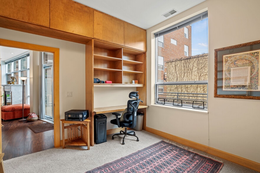 3rd Bedroom - 1111 N Marshall St