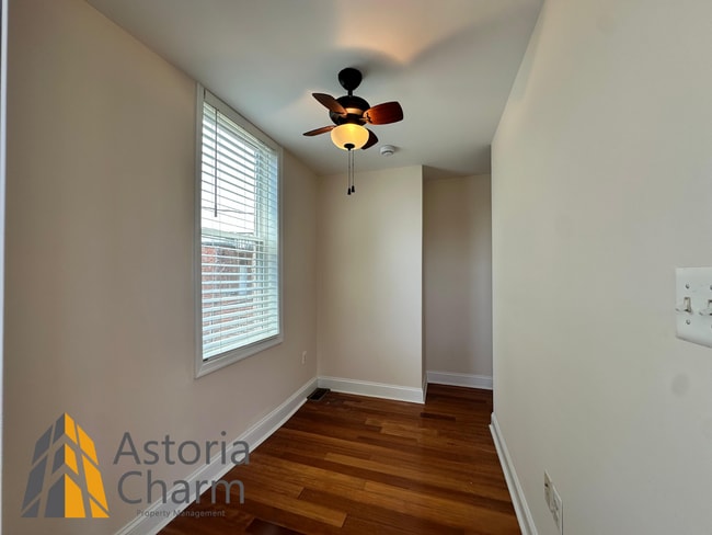 Building Photo - Live in Comfort: Spacious 3 Bedroom 2 Bath...