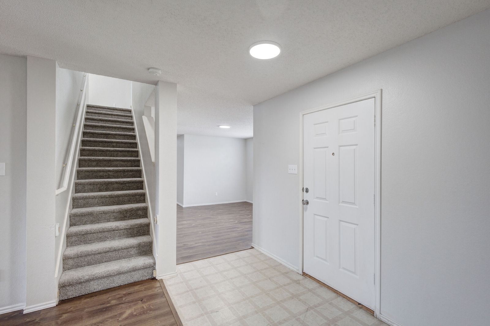 Building Photo - 1352 Dawson Way