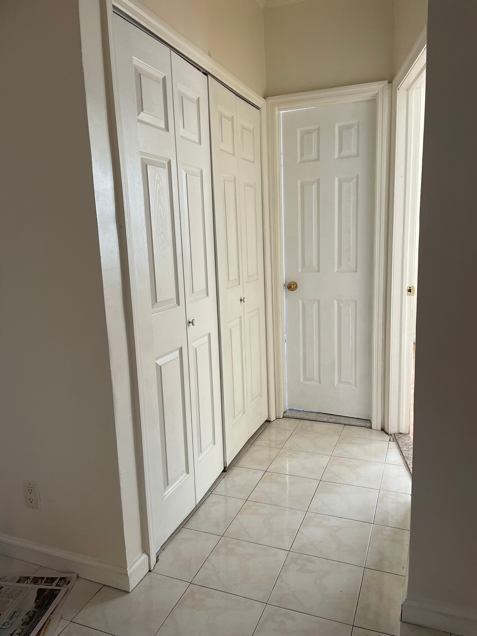 hallway - 2333 E 24th St