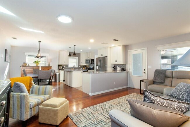 Building Photo - 3297 Gorse Ct