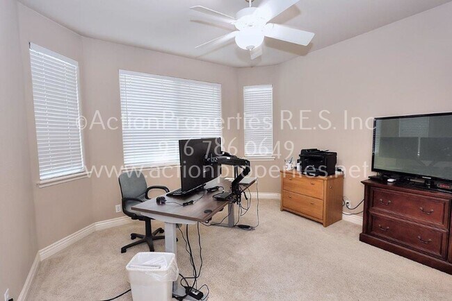 Building Photo - Granite Bay 5 Bed, 4 Bath Home - Large Pool - 2 Master Suites  Two Story, Gardner & Pool Service ...