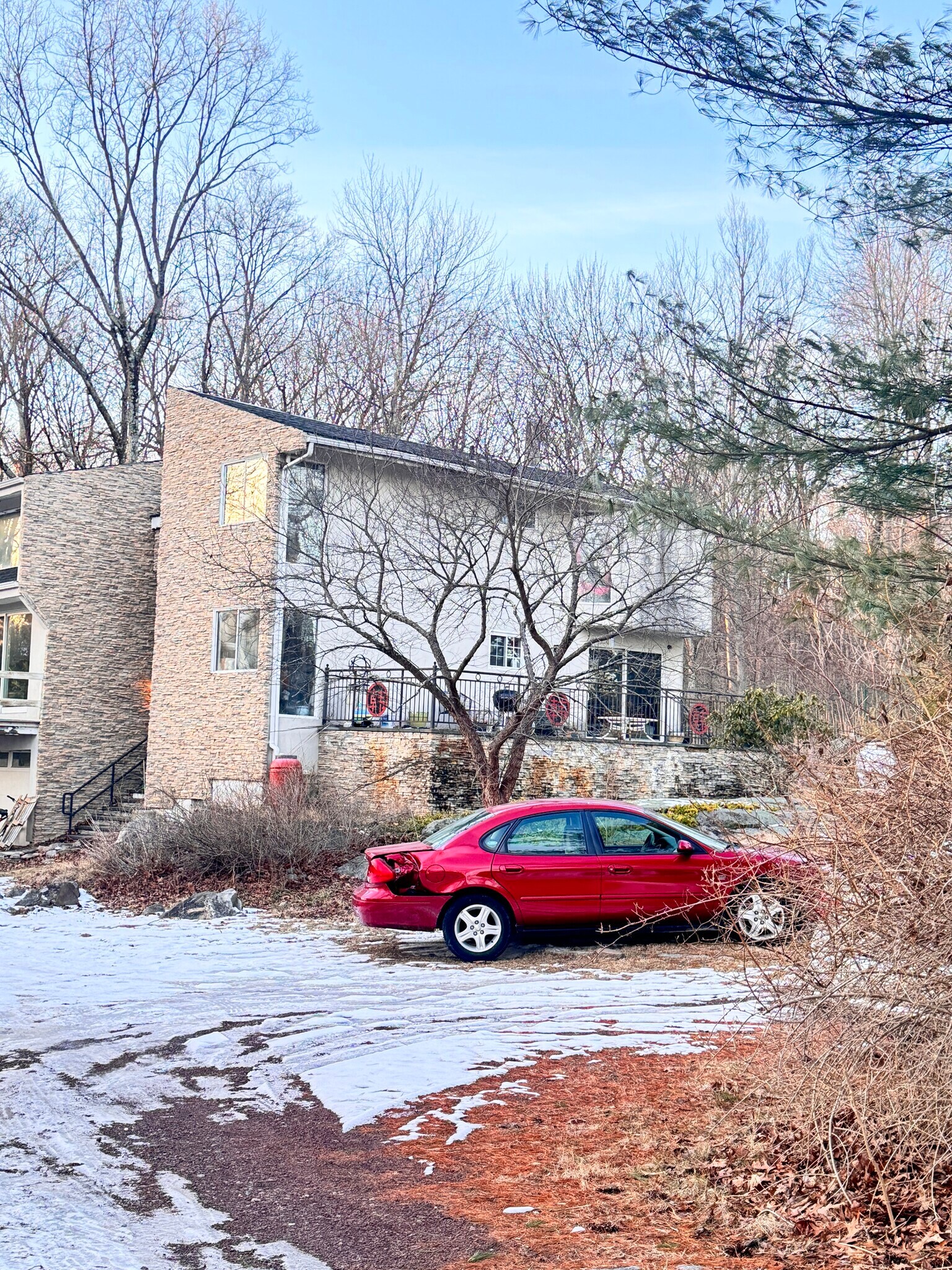 Building Photo - 148 Cat Rock Rd