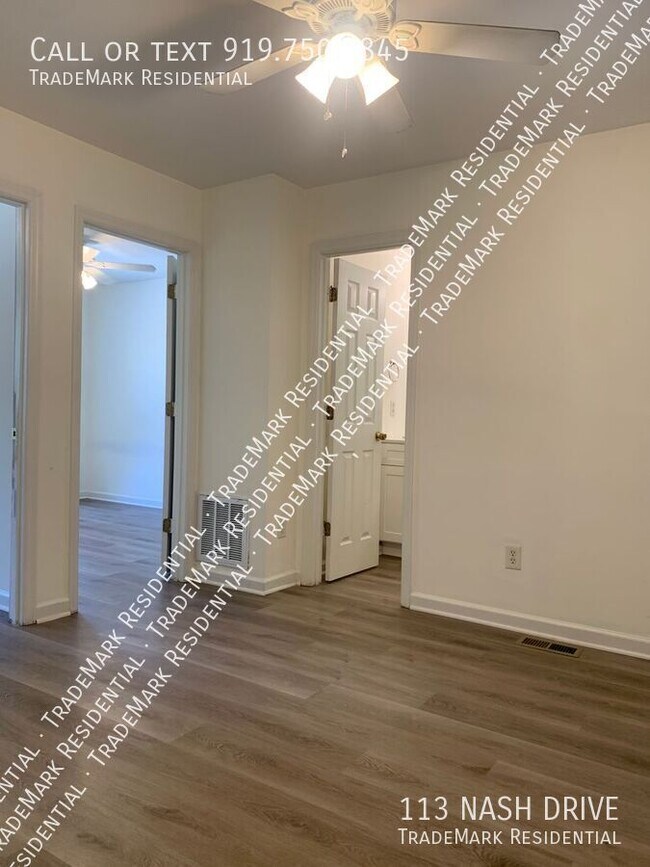 Building Photo - 113 Nash Dr