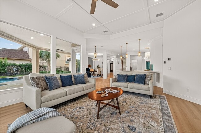 Building Photo - 23003 Two Harbors Glen St