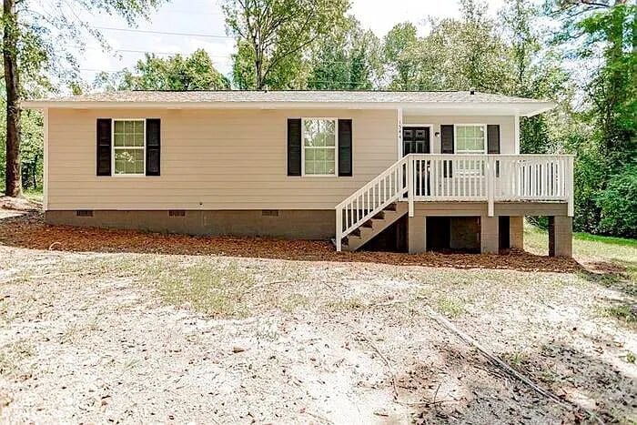 Primary Photo - 1544 Holland Ave