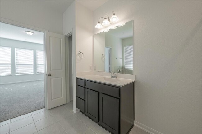 Building Photo - 313 Sonbria Pass