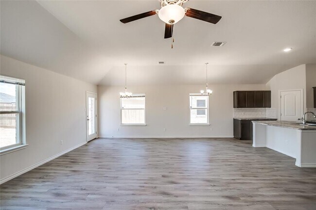 Building Photo - 6507 Catherine Dr