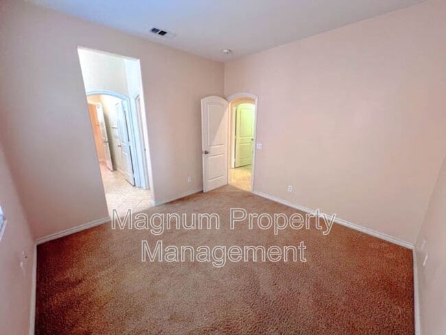 Building Photo - 31651 McCartney Dr