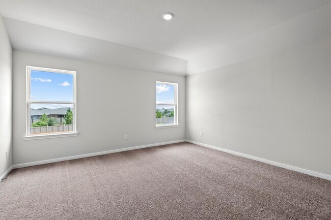 Building Photo - 400 Lynn Lotus Dr