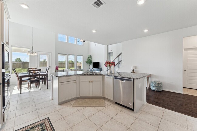 Building Photo - 3520 Jasperstone Ln
