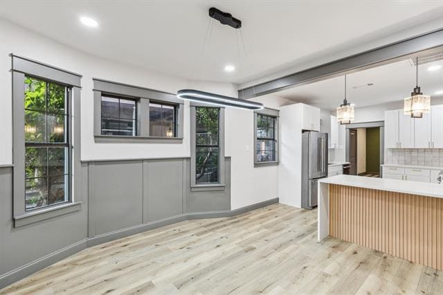 Building Photo - 810 S Montclair Ave