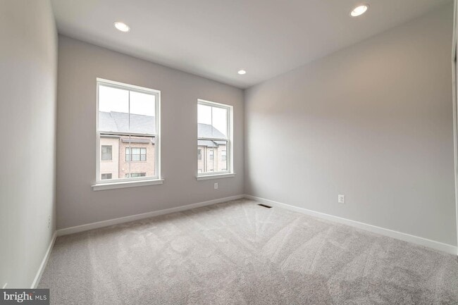 Building Photo - 6227 Almerico Pl