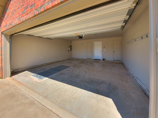 Building Photo - 3005 NW 182nd Terrace
