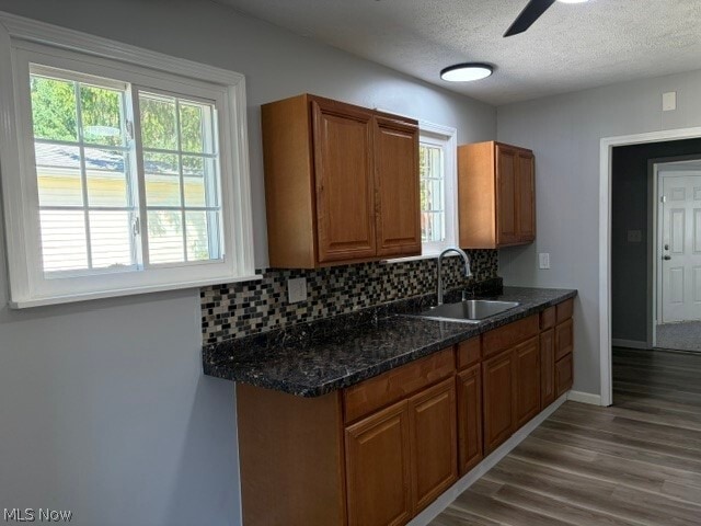 Building Photo - 4837 Willowbrook Dr