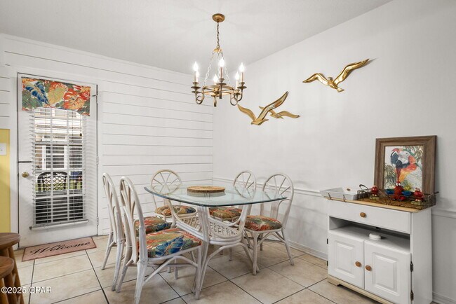 Building Photo - 133 W Leslie Ln