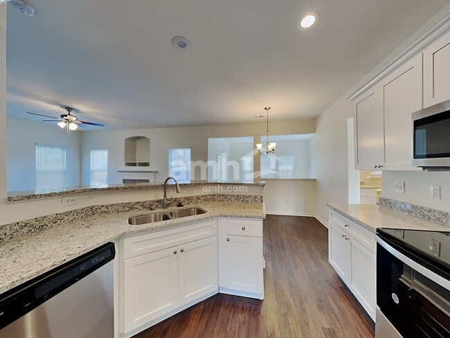 Building Photo - 415 Caperton Way